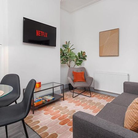 Newly Renovated Apartments In Liverpool - Extended Stay Bagian luar foto