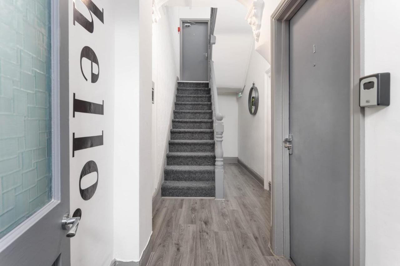 Newly Renovated Apartments In Liverpool - Extended Stay Bagian luar foto