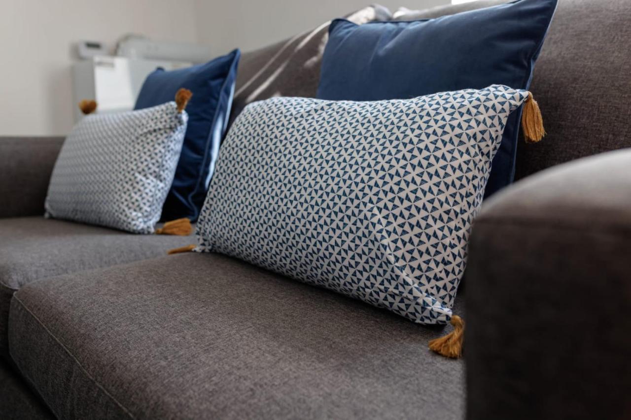 Newly Renovated Apartments In Liverpool - Extended Stay Bagian luar foto