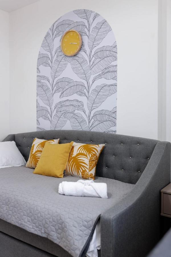 Newly Renovated Apartments In Liverpool - Extended Stay Bagian luar foto