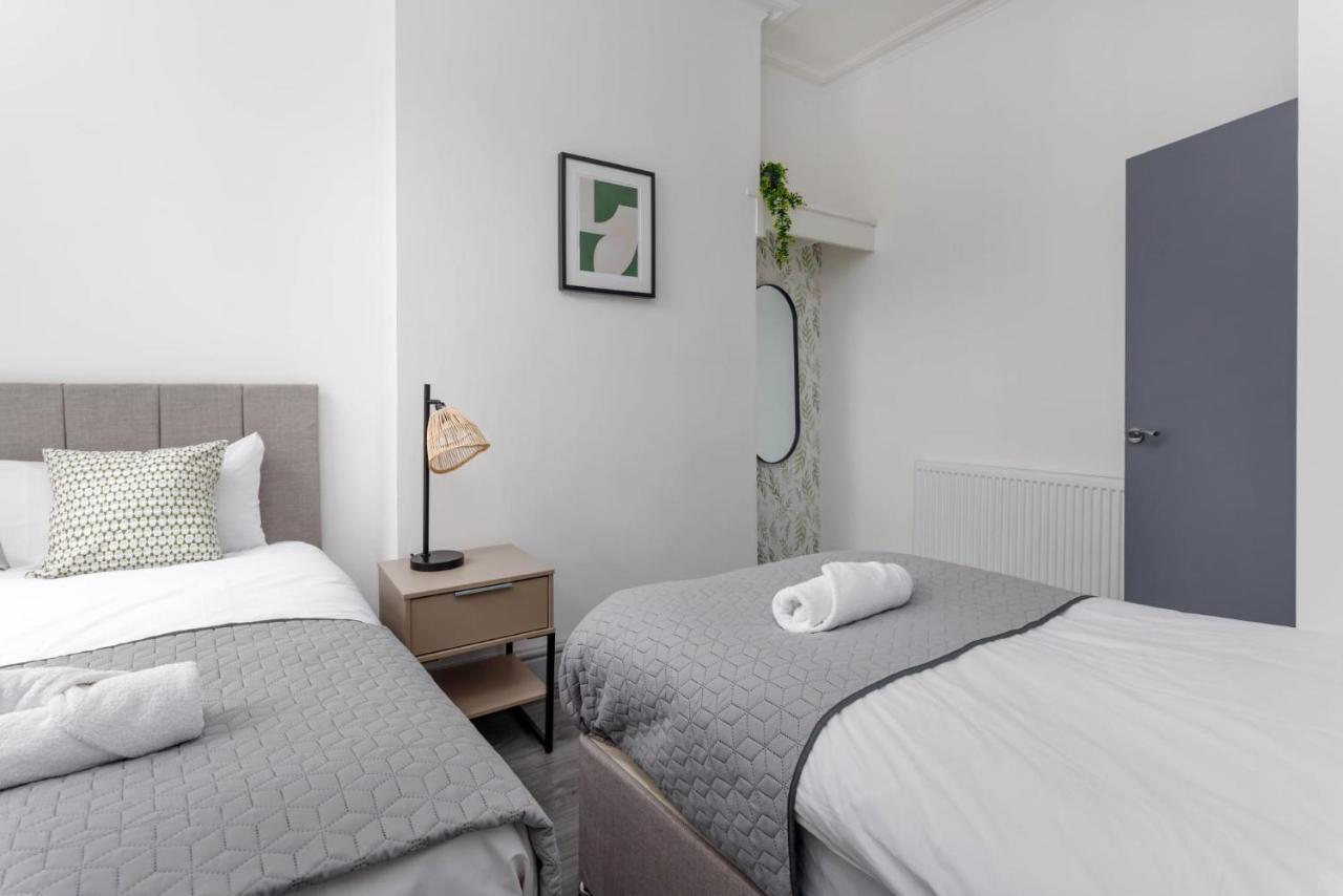 Newly Renovated Apartments In Liverpool - Extended Stay Bagian luar foto